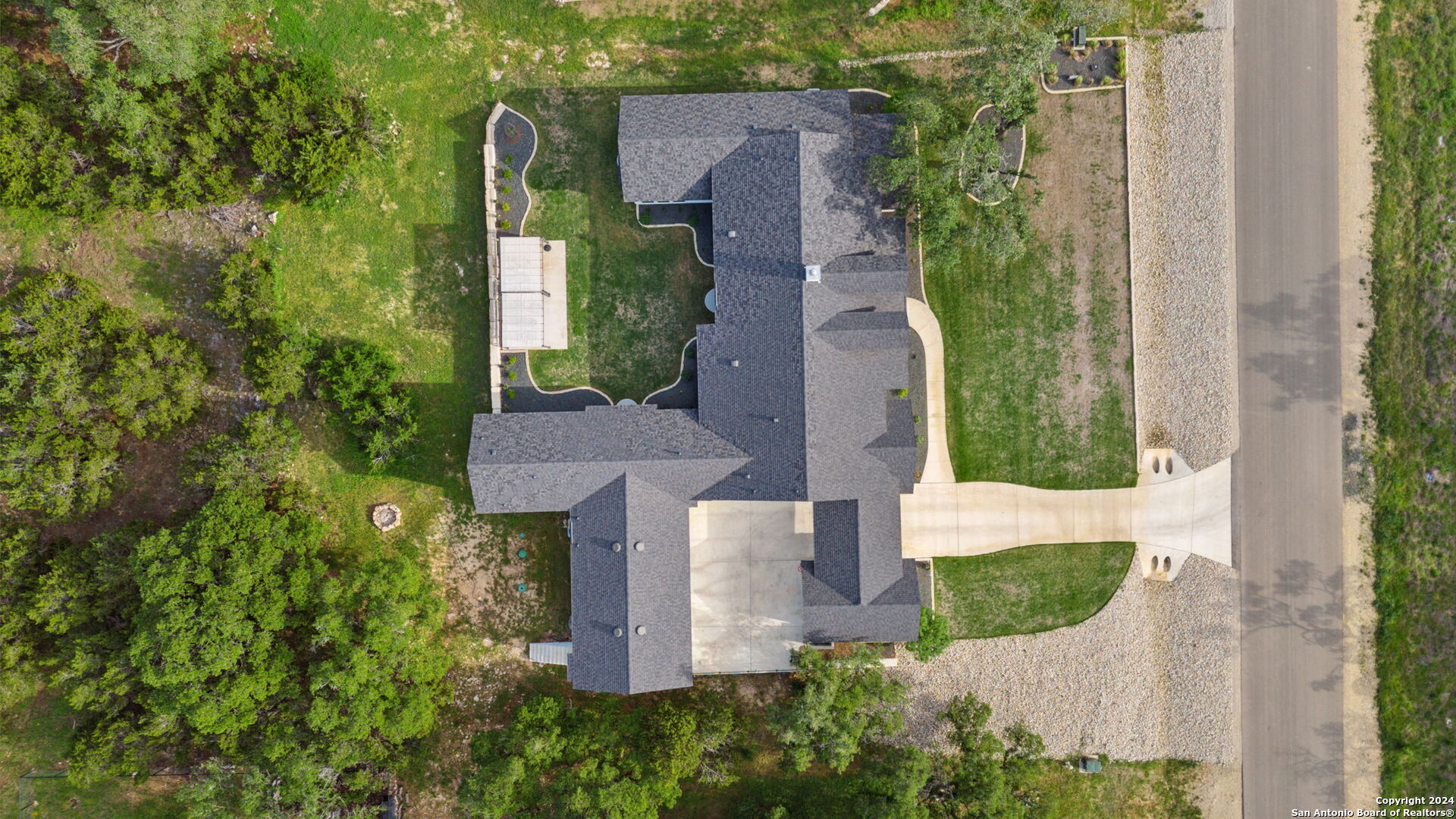 1258 Game Trail , New Braunfels, TX, 78132 | 1766977 | Realty Texas LLC