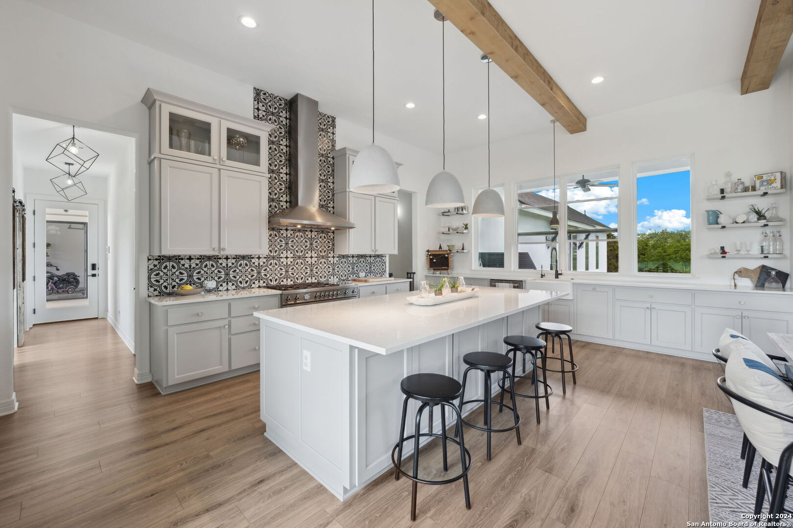 1258 Game Trail , New Braunfels, TX, 78132 | 1766977 | Realty Texas LLC
