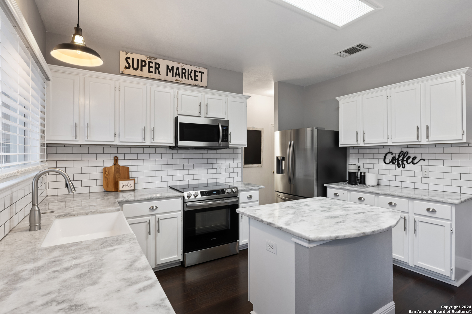 1222 Creek Mdws , San Antonio, TX, 78253-6084 | 1767792 | Realty Texas LLC