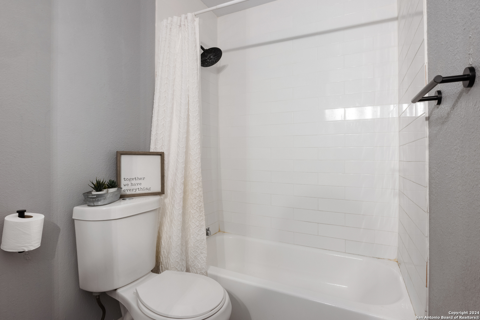 1222 Creek Mdws , San Antonio, TX, 78253-6084 | 1767792 | Realty Texas LLC