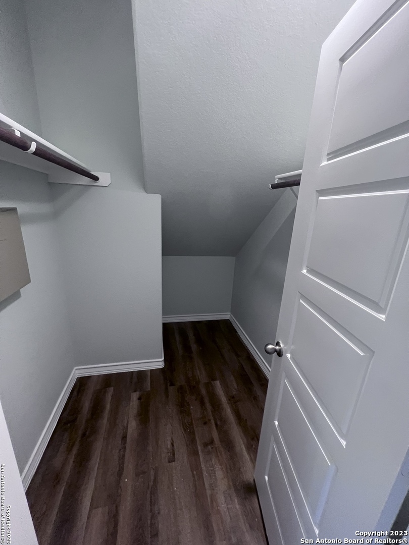 2081 Silver Oak Dr 12-d , San Antonio, TX, 78213 | 1768217 | Realty Texas LLC
