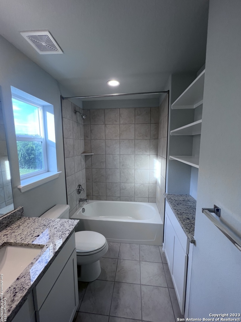 2081 Silver Oak Dr 12-d , San Antonio, TX, 78213 | 1768217 | Realty Texas LLC