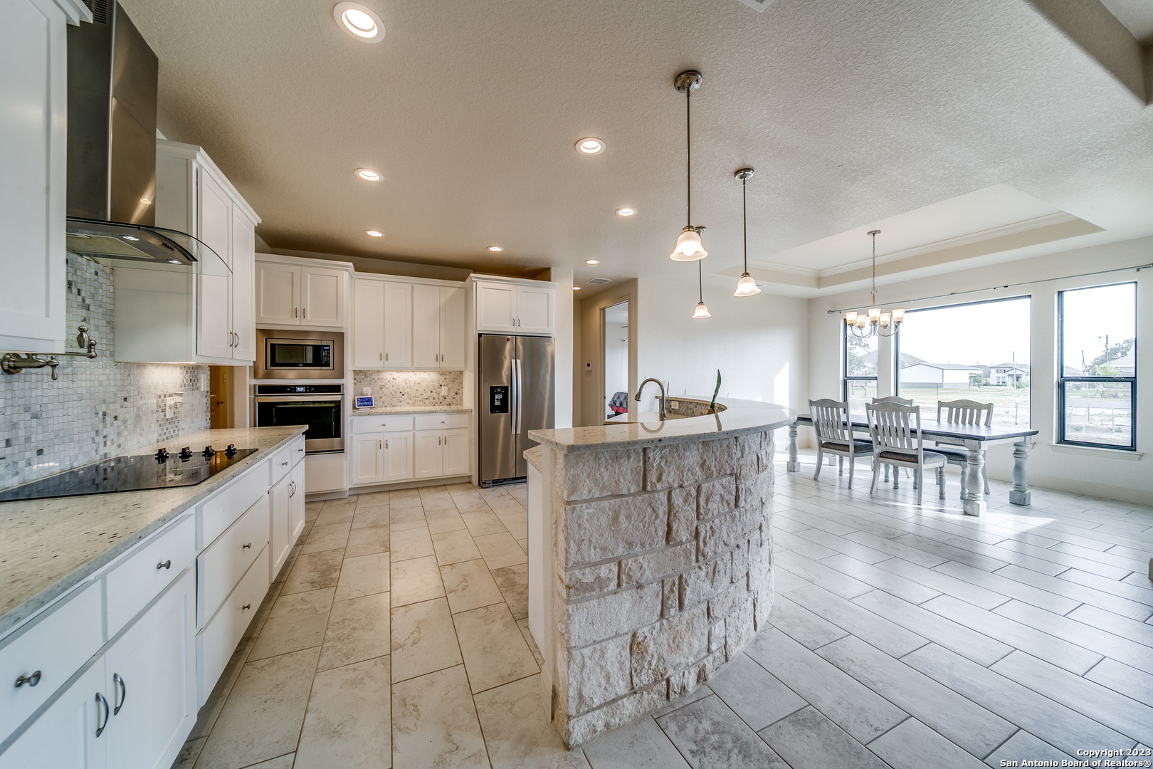 300 Abrego Lake Dr , Floresville, TX, 78114-6746 | 1766824 | Realty Texas LLC