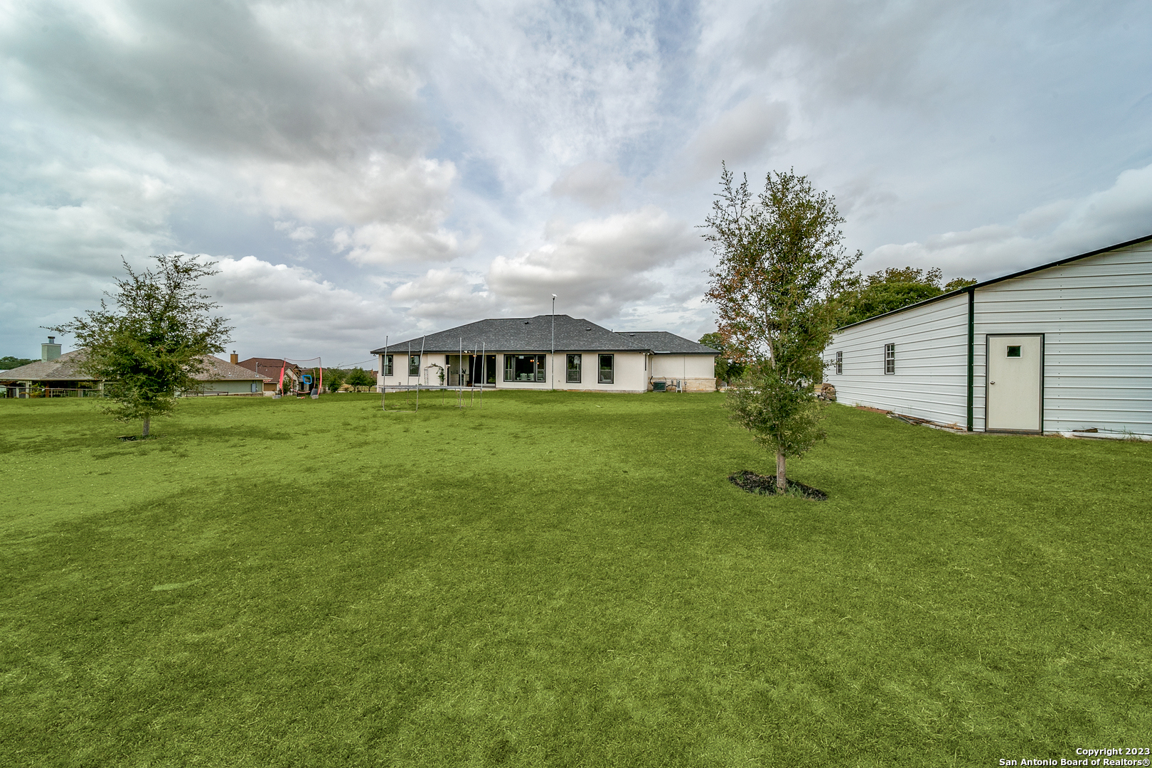 300 Abrego Lake Dr , Floresville, TX, 78114-6746 | 1766824 | Realty Texas LLC