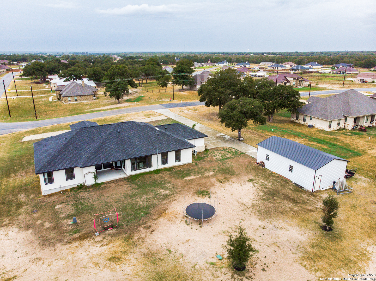 300 Abrego Lake Dr , Floresville, TX, 78114-6746 | 1766824 | Realty Texas LLC