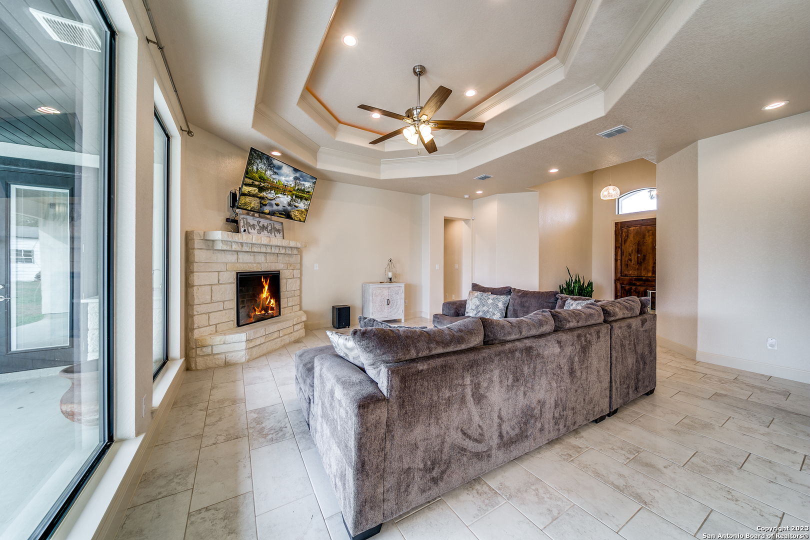300 Abrego Lake Dr , Floresville, TX, 78114-6746 | 1766824 | Realty Texas LLC