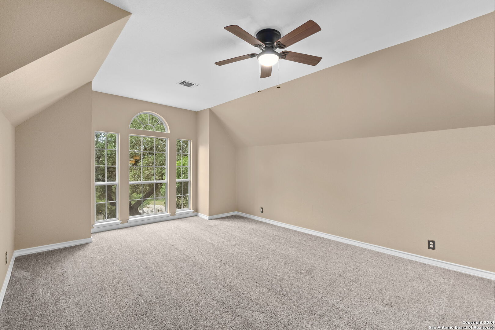 18134 Brookwood Forest , San Antonio, TX, 78258-4475 | 1768452 | Realty Texas LLC