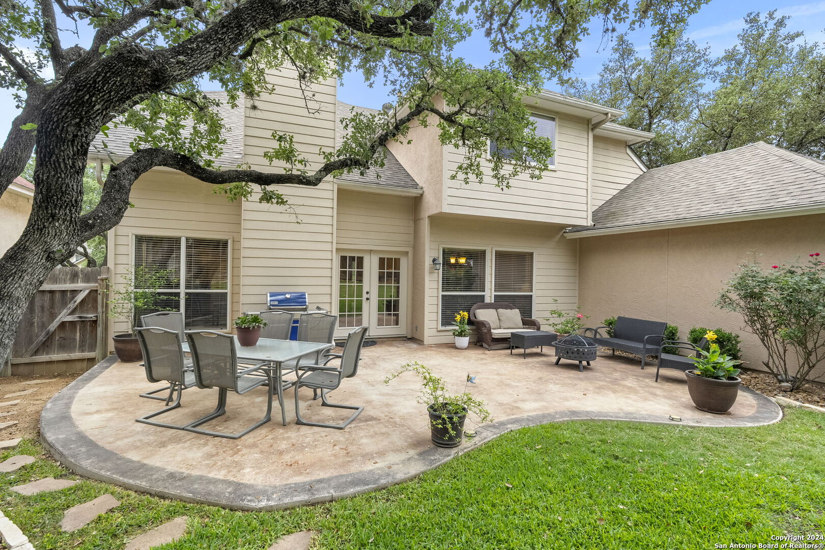 18134 Brookwood Forest , San Antonio, TX, 78258-4475 | 1768452 | Realty Texas LLC