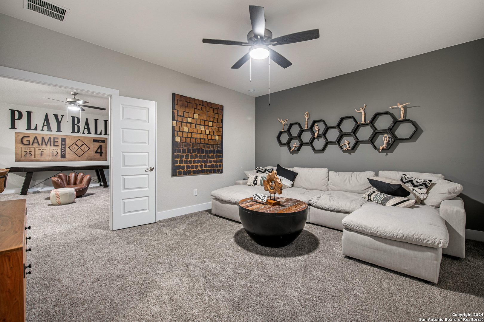 192 Landon Path , Castroville, TX, 78108 | 1768594 | Realty Texas LLC