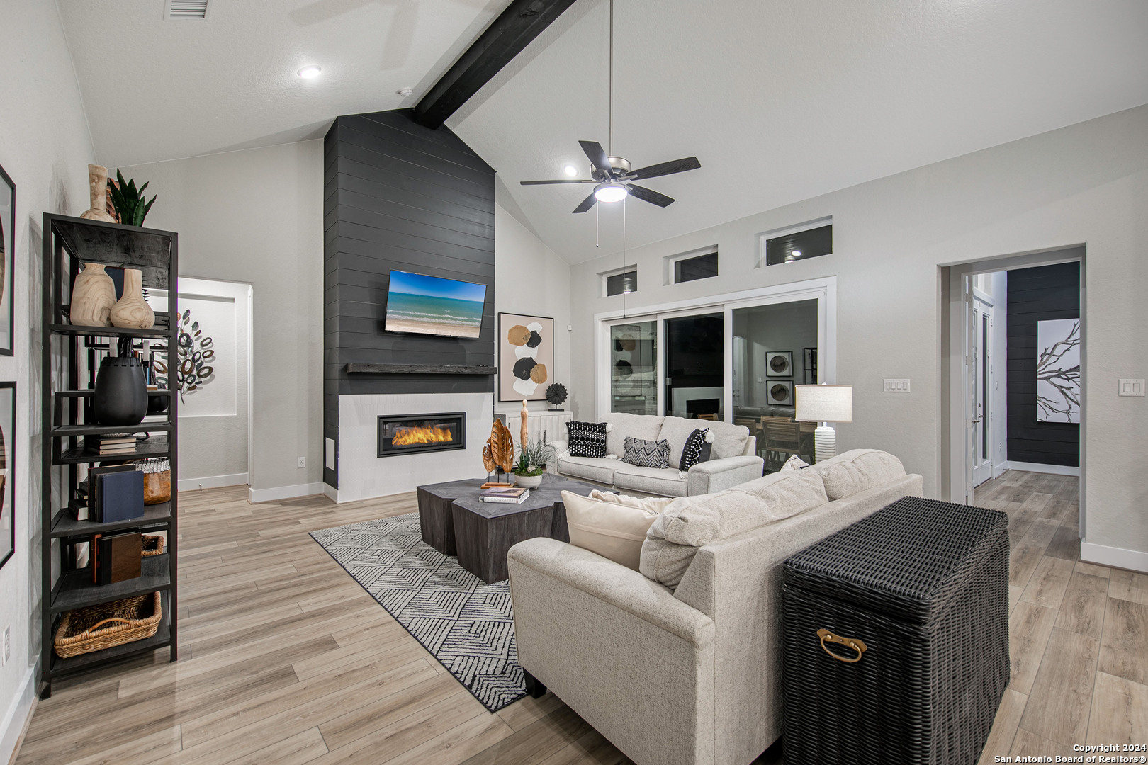 192 Landon Path , Castroville, TX, 78108 | 1768594 | Realty Texas LLC