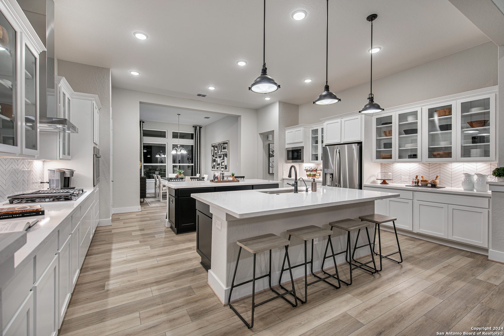 192 Landon Path , Castroville, TX, 78108 | 1768594 | Realty Texas LLC
