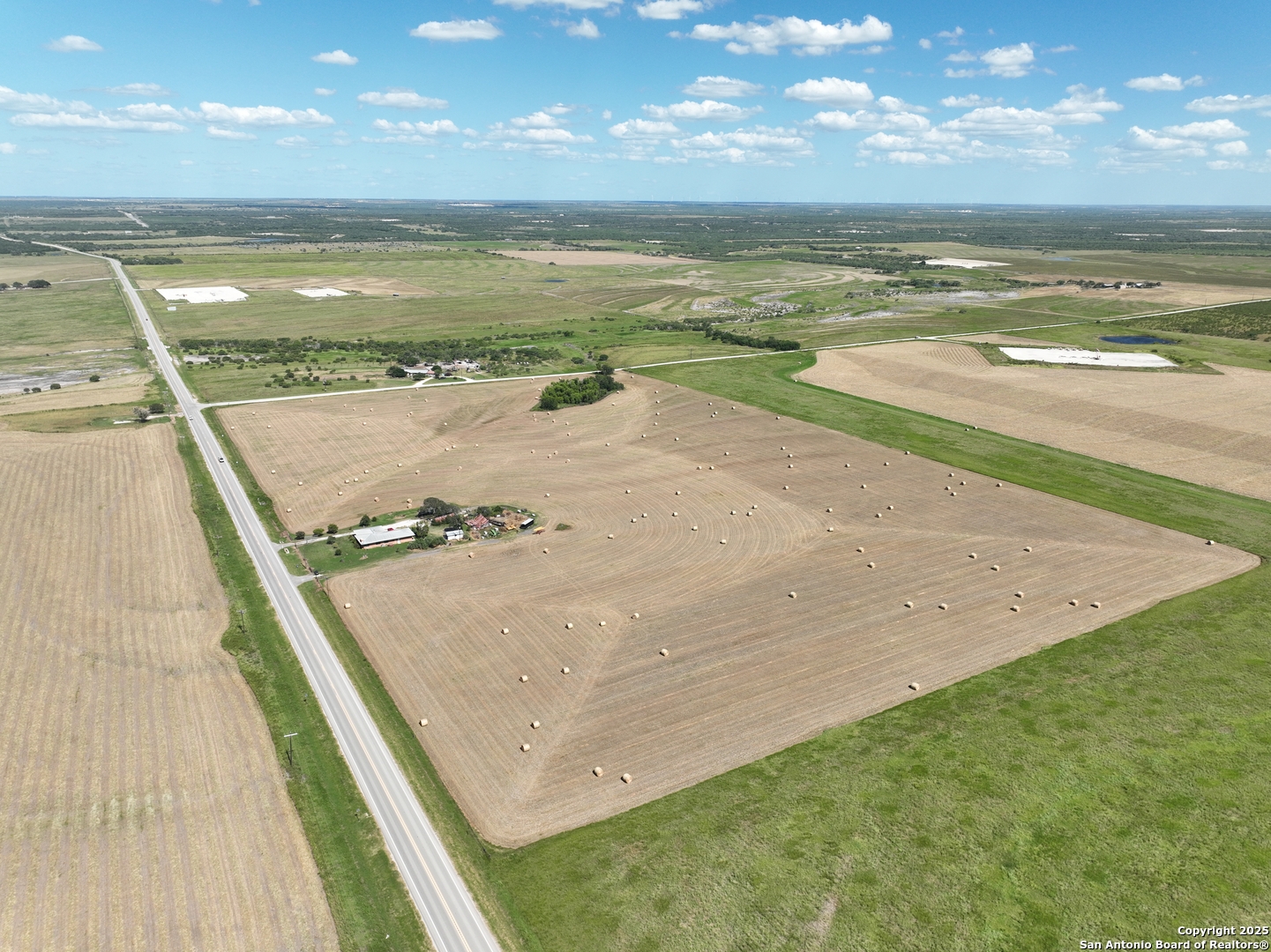 14420 FM 99, Karnes City, TX, 78118-6479 | 1769706 | Realty Texas LLC