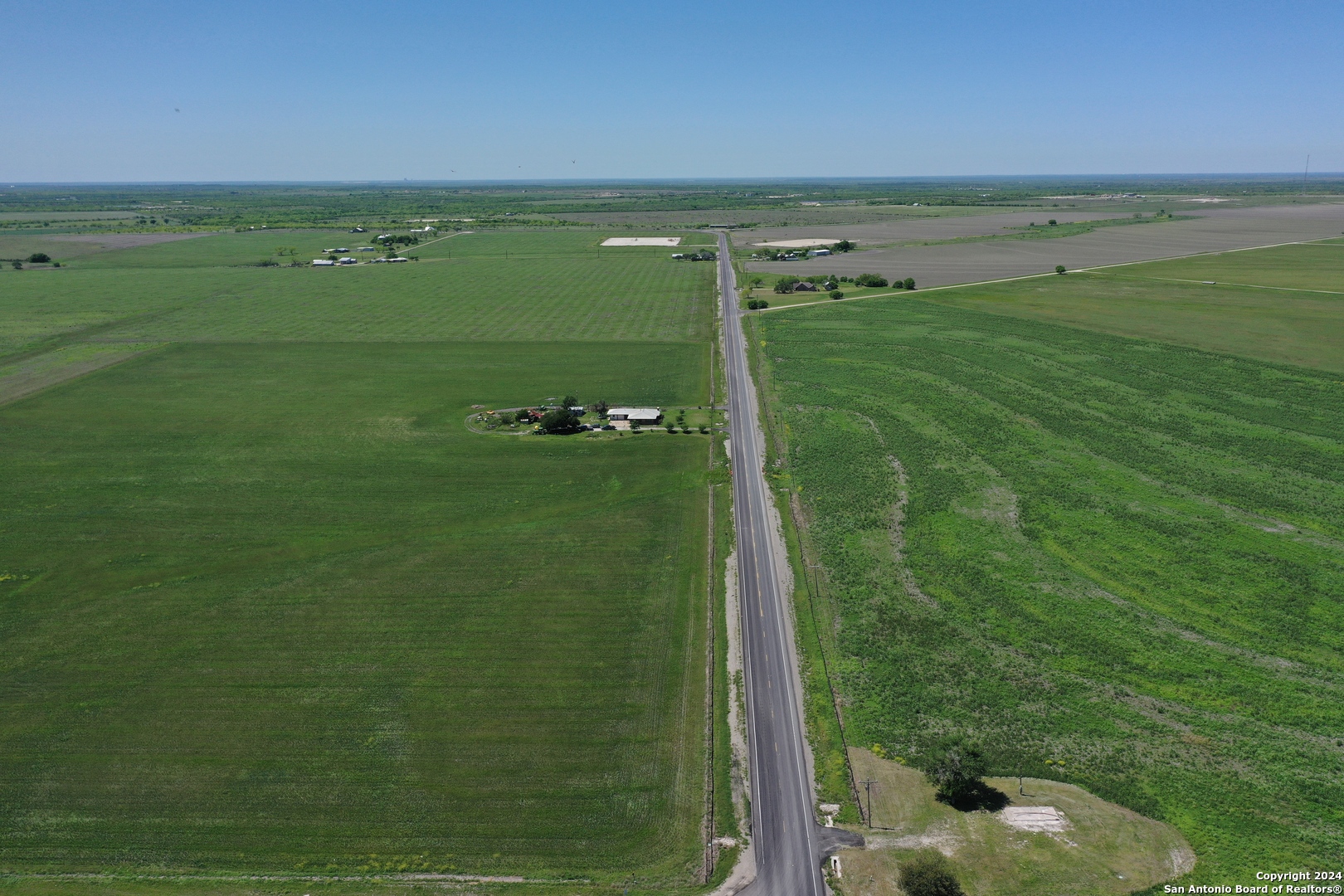 14420 FM 99, Karnes City, TX, 78118-6479 | 1769706 | Realty Texas LLC