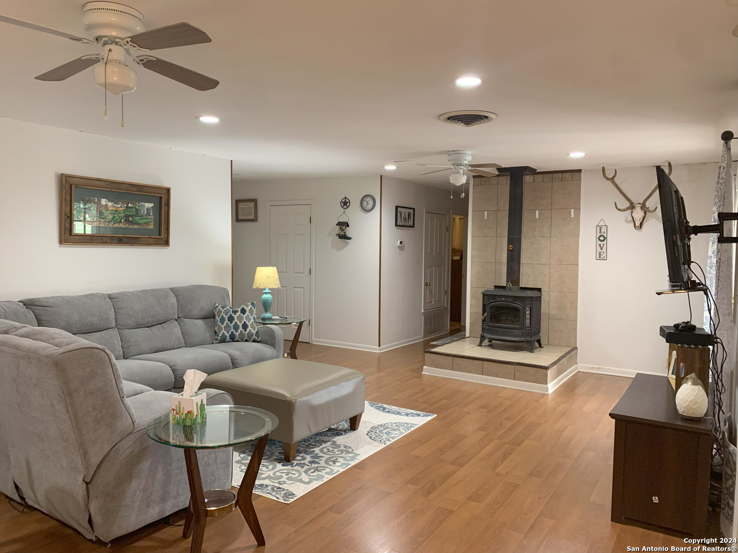 14420 FM 99, Karnes City, TX, 78118-6479 | 1769706 | Realty Texas LLC