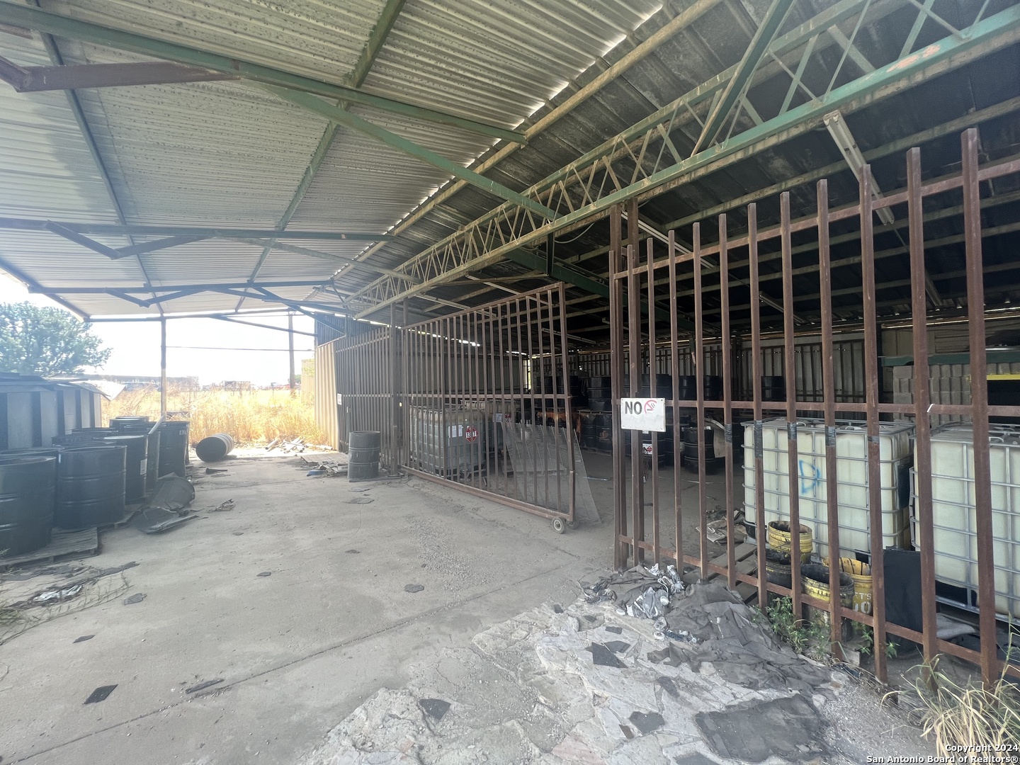 14348 Donop Rd , Elmendorf, TX, 78112 | 1769884 | Realty Texas LLC