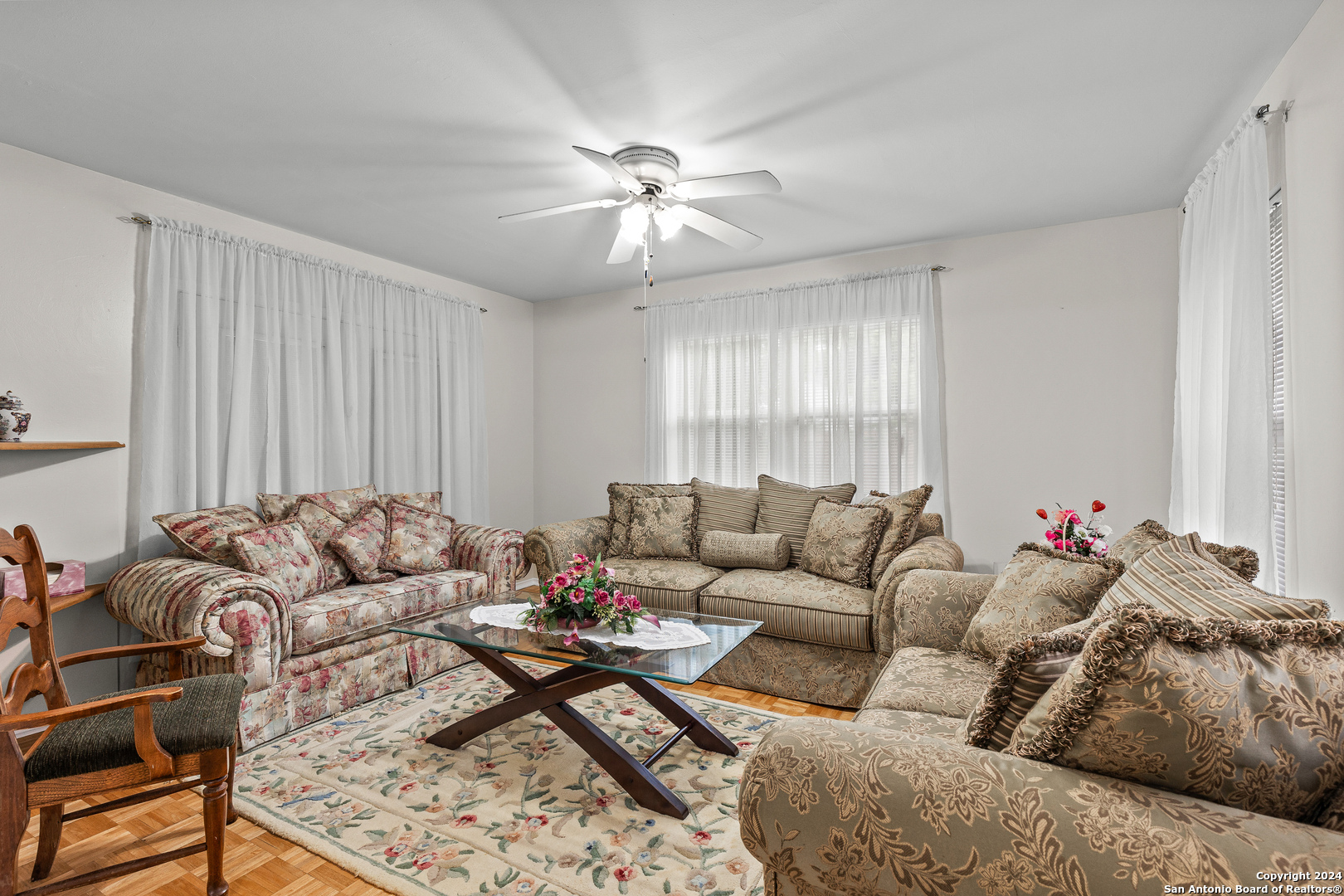 5211 Round Table,San Antonio, TX 78218