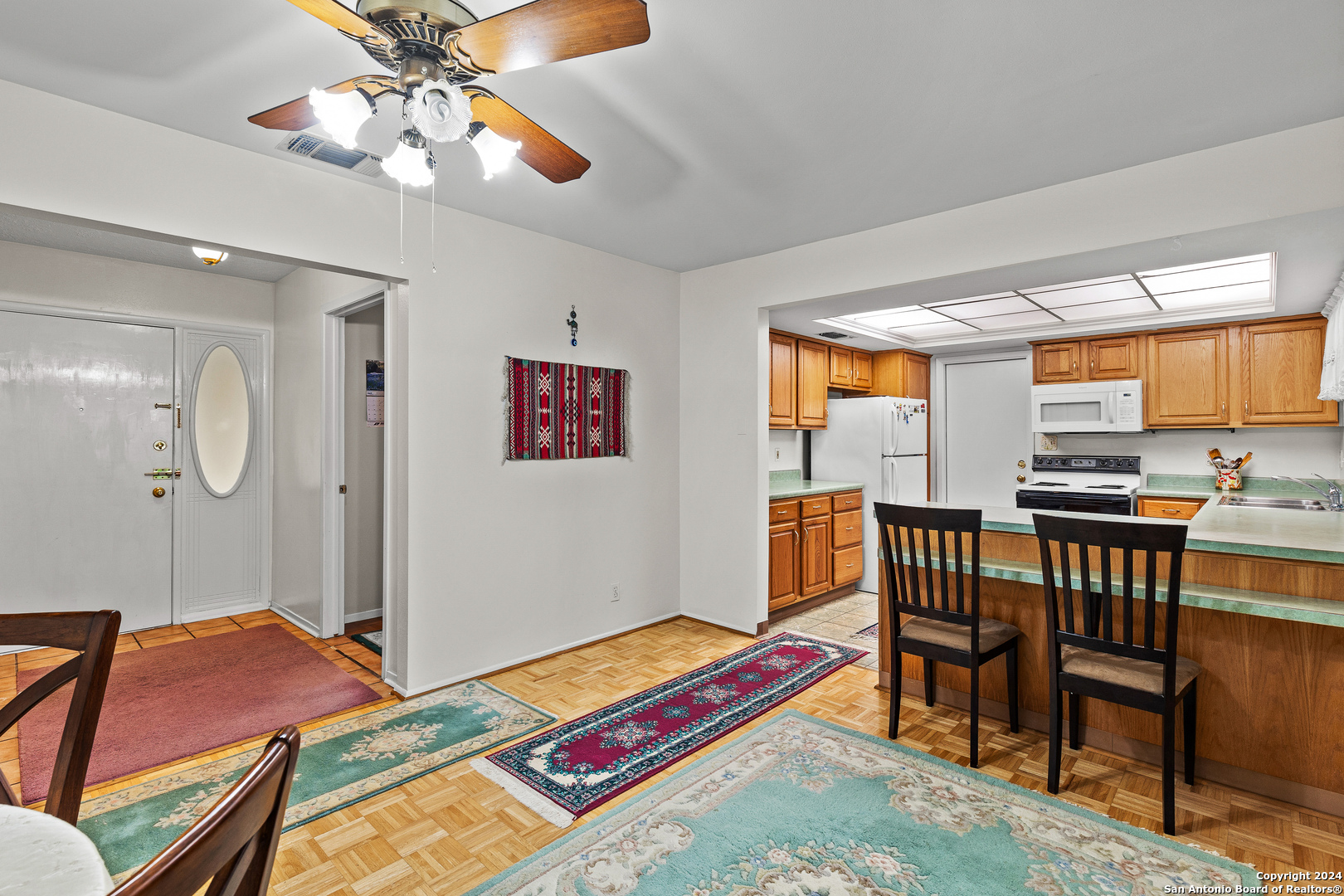 5211 Round Table,San Antonio, TX 78218