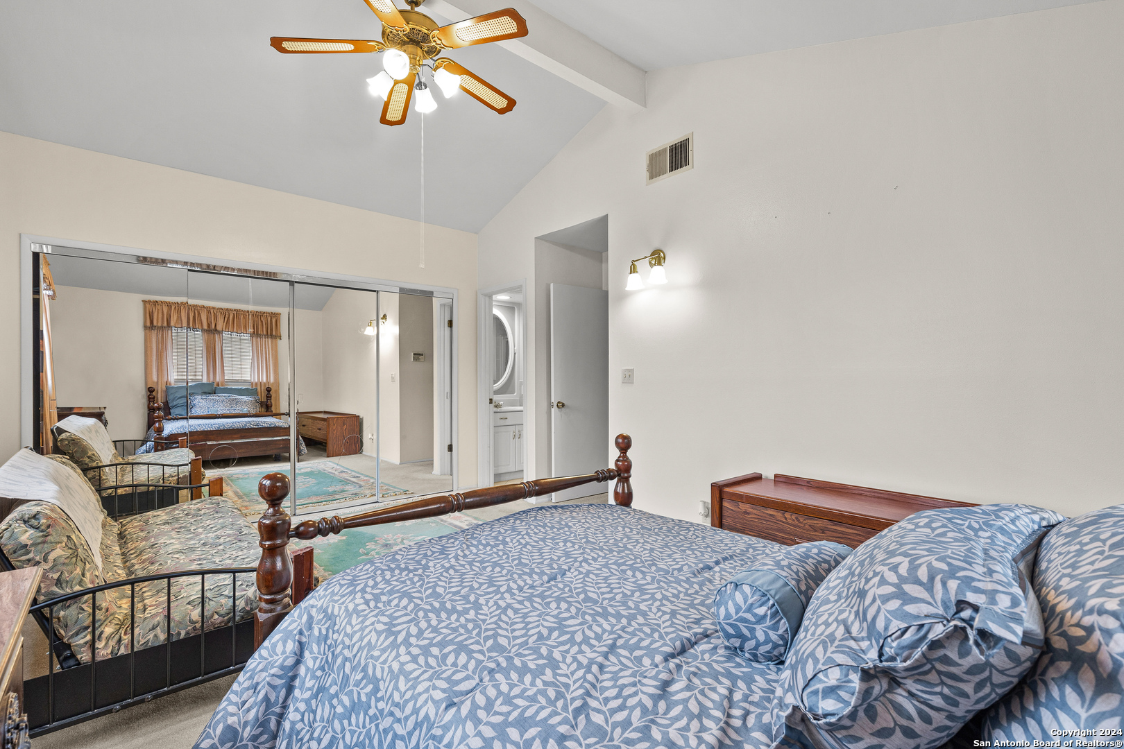 5211 Round Table,San Antonio, TX 78218