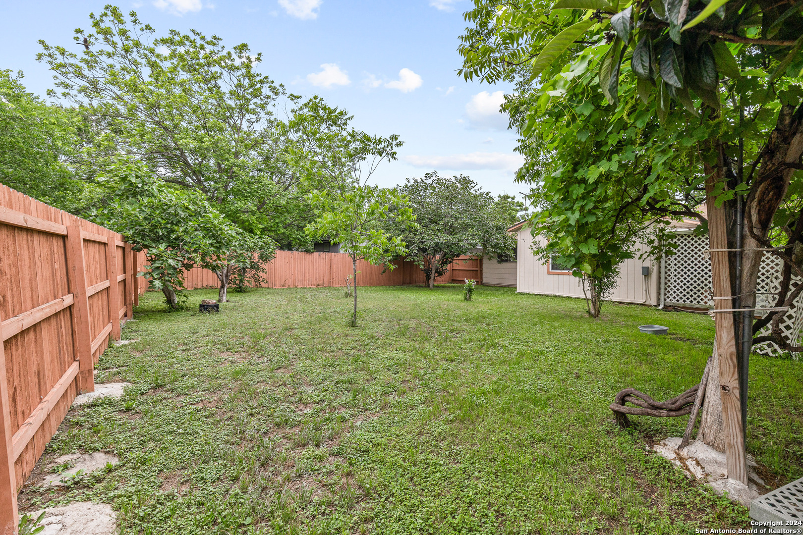 5211 Round Table,San Antonio, TX 78218