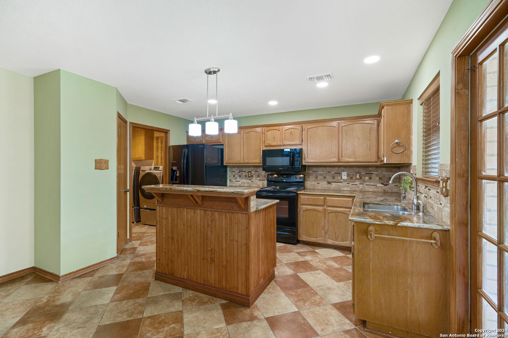 8419 Phoenix Ave , Selma, TX, 78154-3416 | 1771502 | Realty Texas LLC