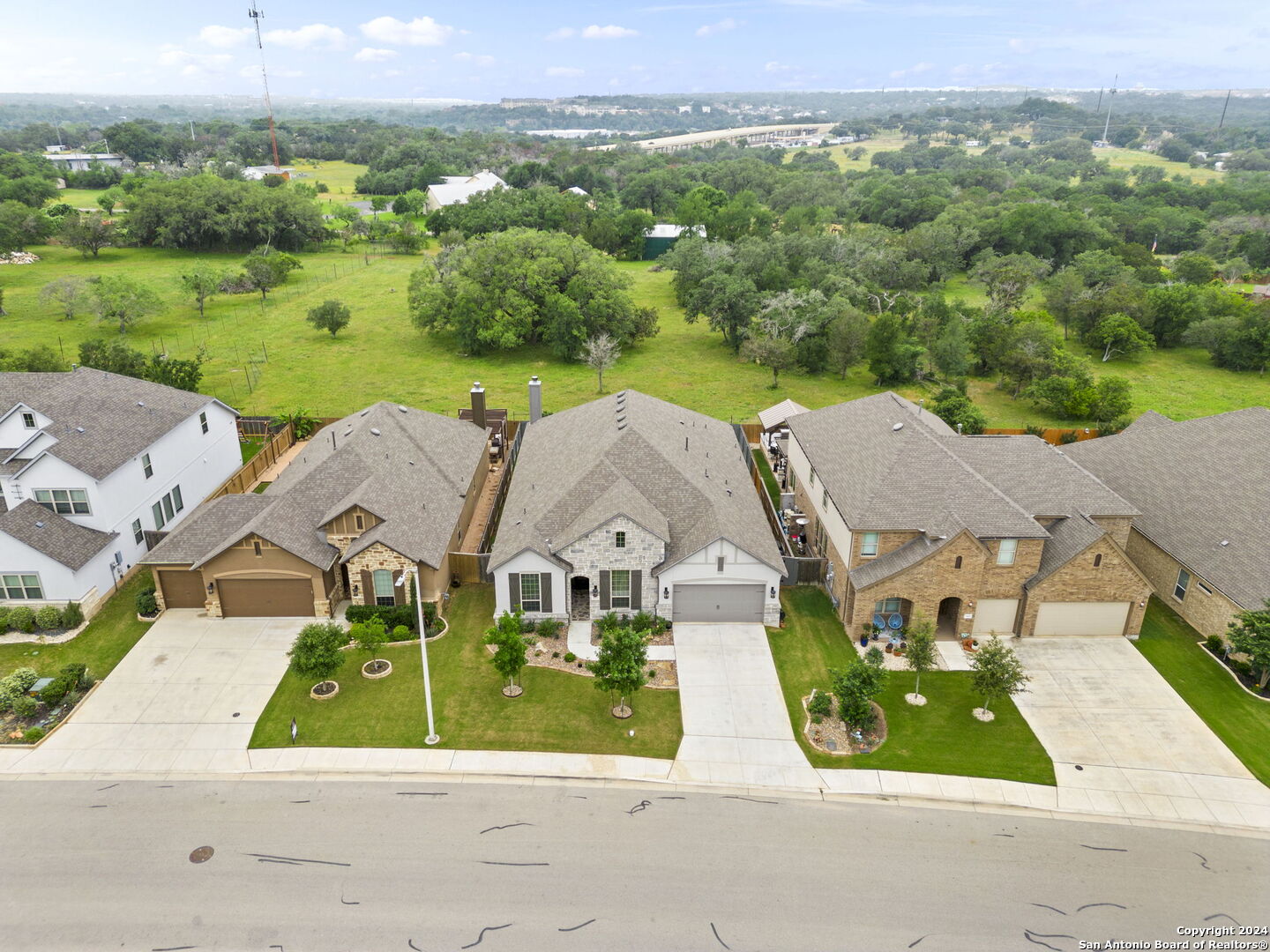 1411 Oaklawn Dr , New Braunfels, TX, 78132-4022 | 1771969 | Realty Texas LLC