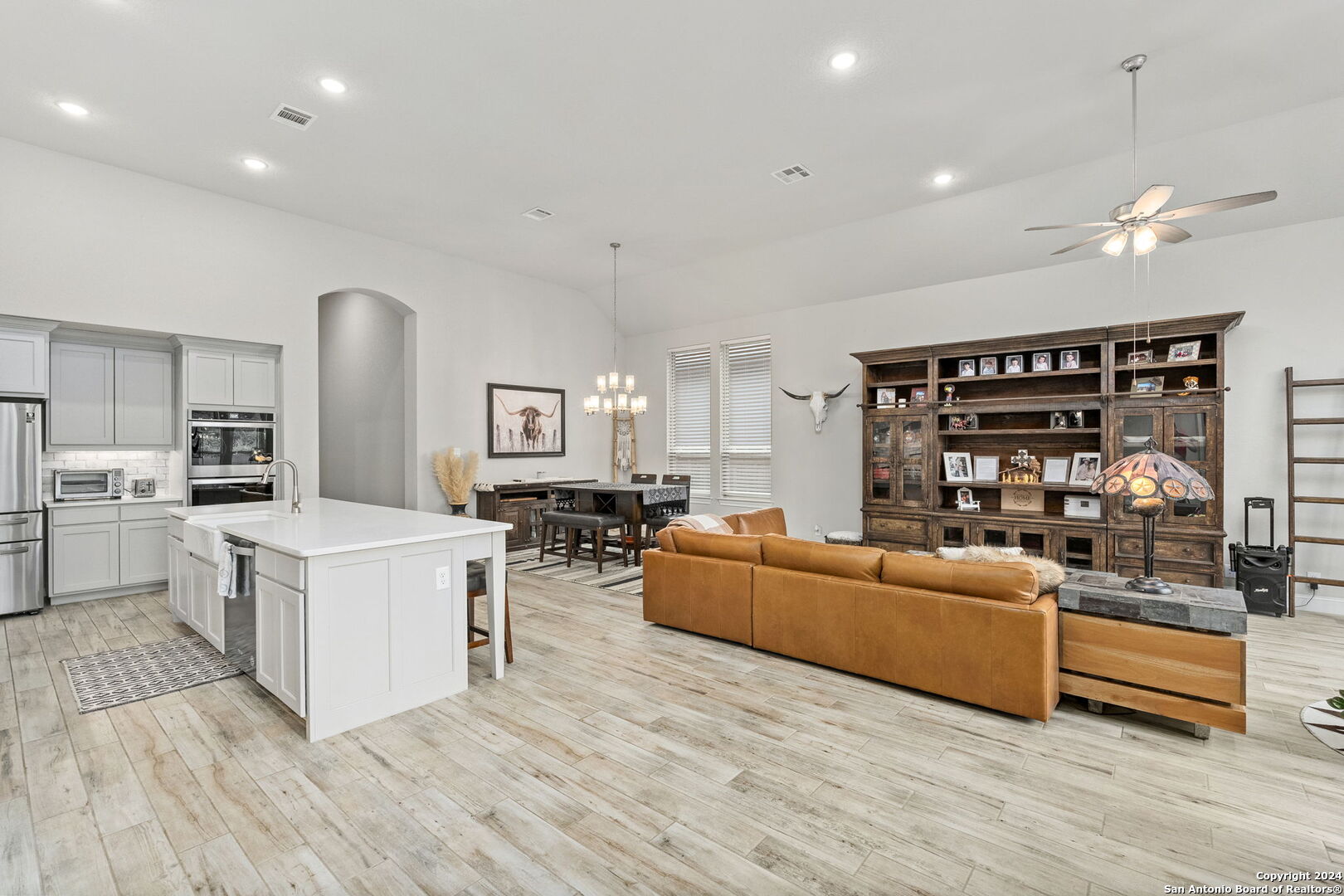 1411 Oaklawn Dr , New Braunfels, TX, 78132-4022 | 1771969 | Realty Texas LLC