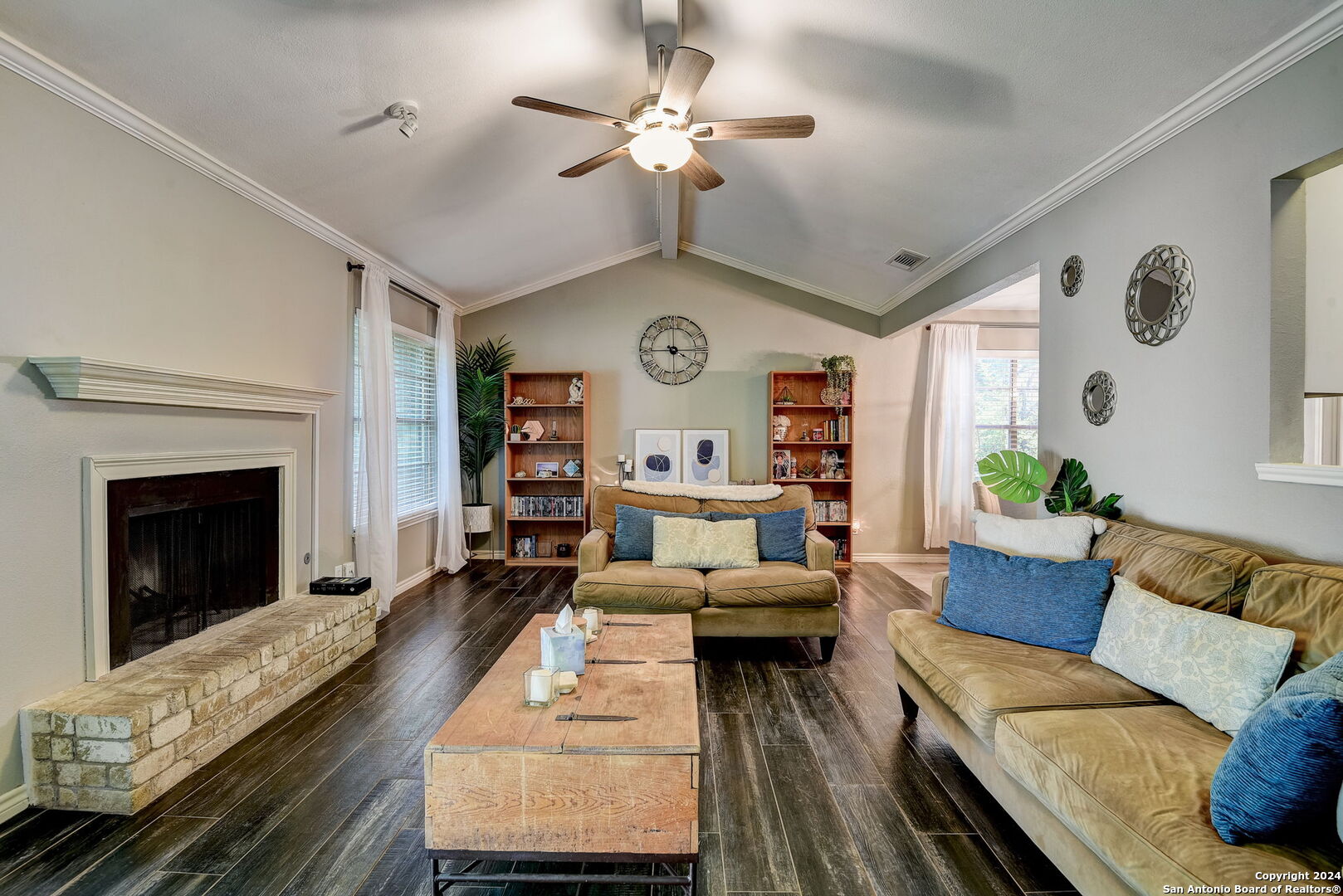 5642 Wood Climb St , San Antonio, TX, 78233 | 1773108 | Realty Texas LLC