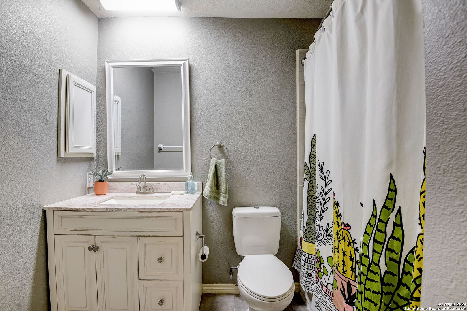 5642 Wood Climb St , San Antonio, TX, 78233 | 1773108 | Realty Texas LLC