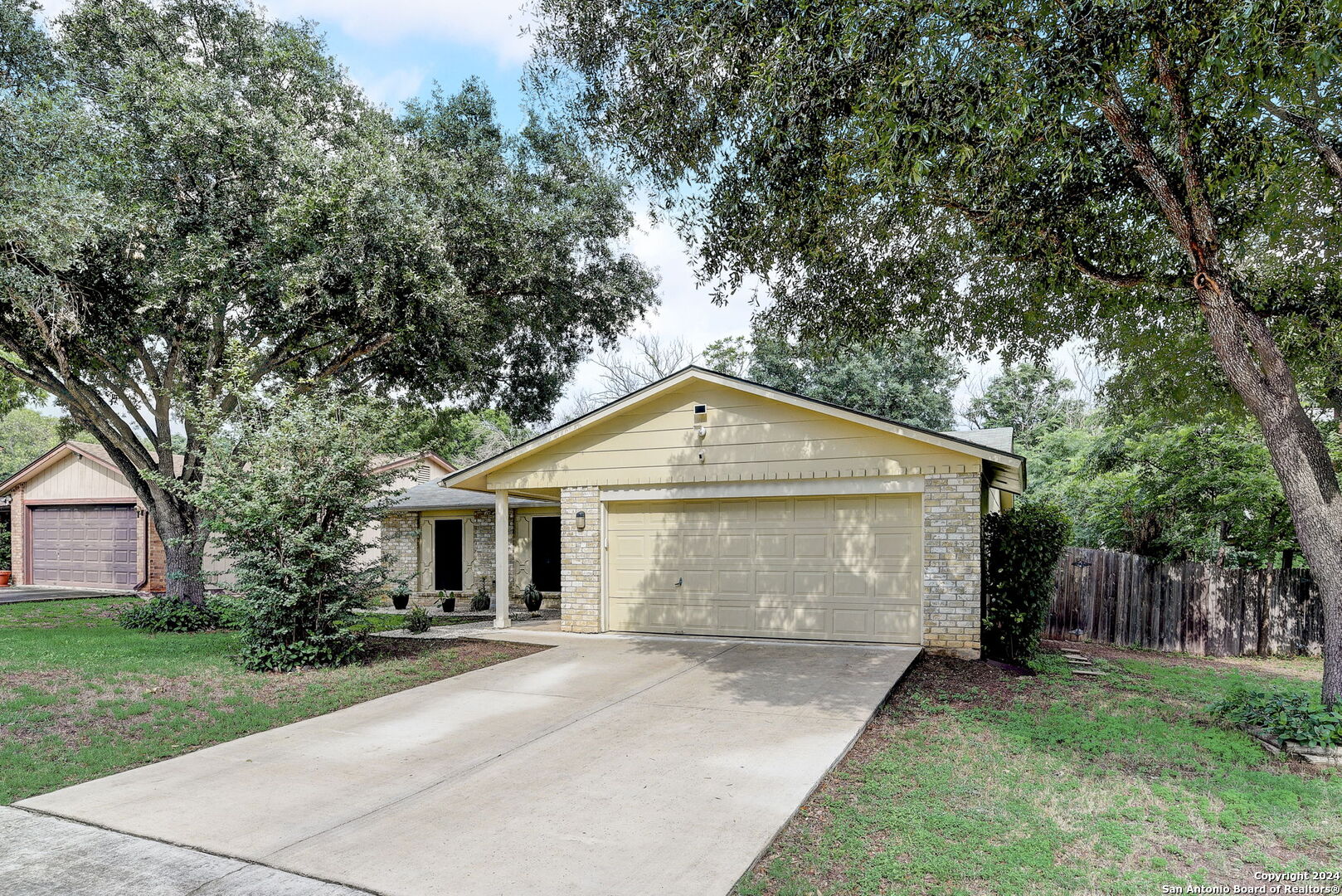 5642 Wood Climb St , San Antonio, TX, 78233 | 1773108 | Realty Texas LLC