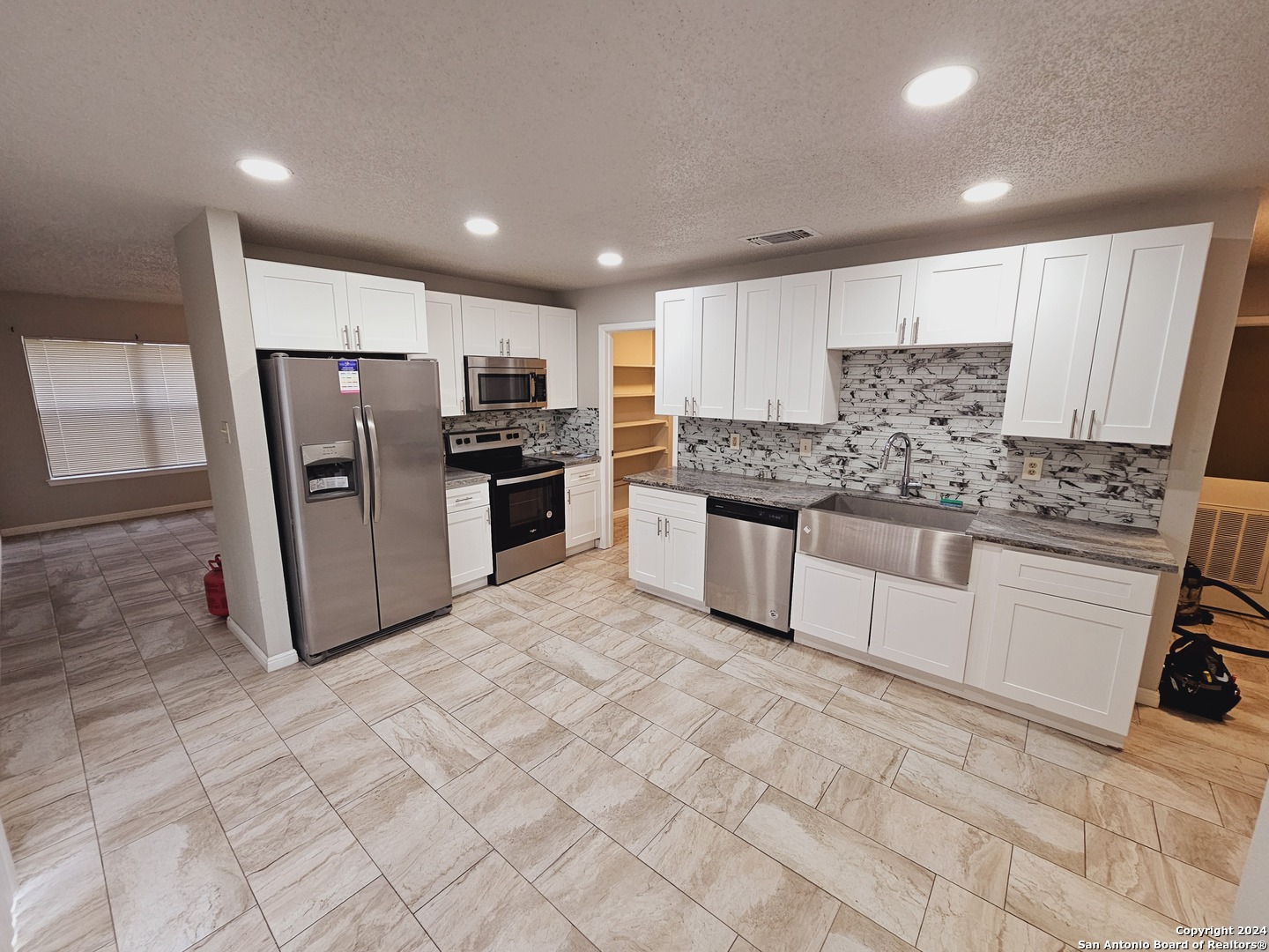 12923 Maple Park , San Antonio, TX, 78249 | 1773923 | Realty Texas LLC