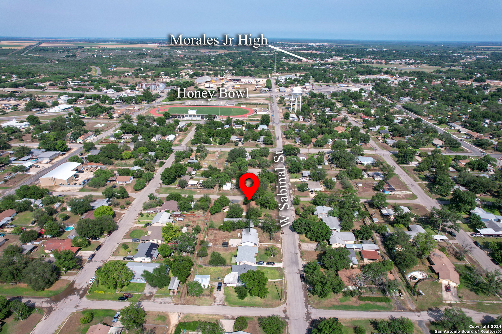 208 W Sabinal St , Uvalde, TX, 78801-3626 | 1774909 | Realty Texas LLC