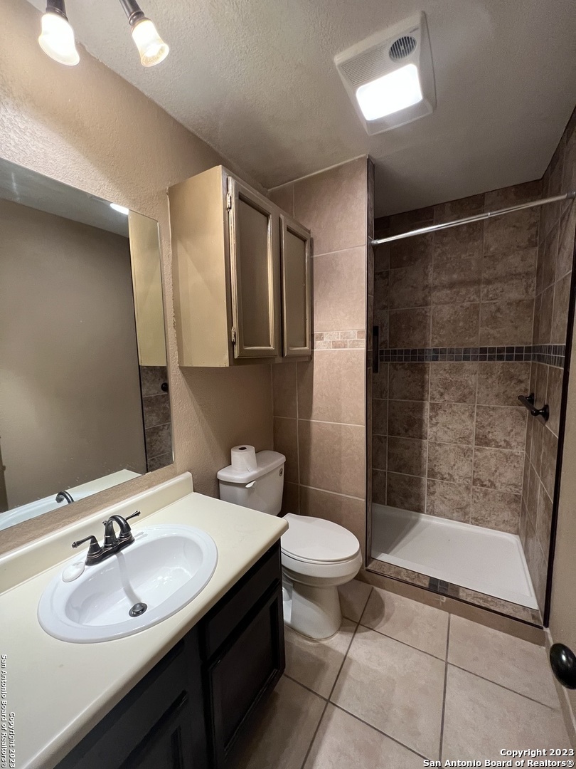 10527 Perrin Beitel D-206 , San Antonio, TX, 78217 | 1771461 | Realty Texas LLC
