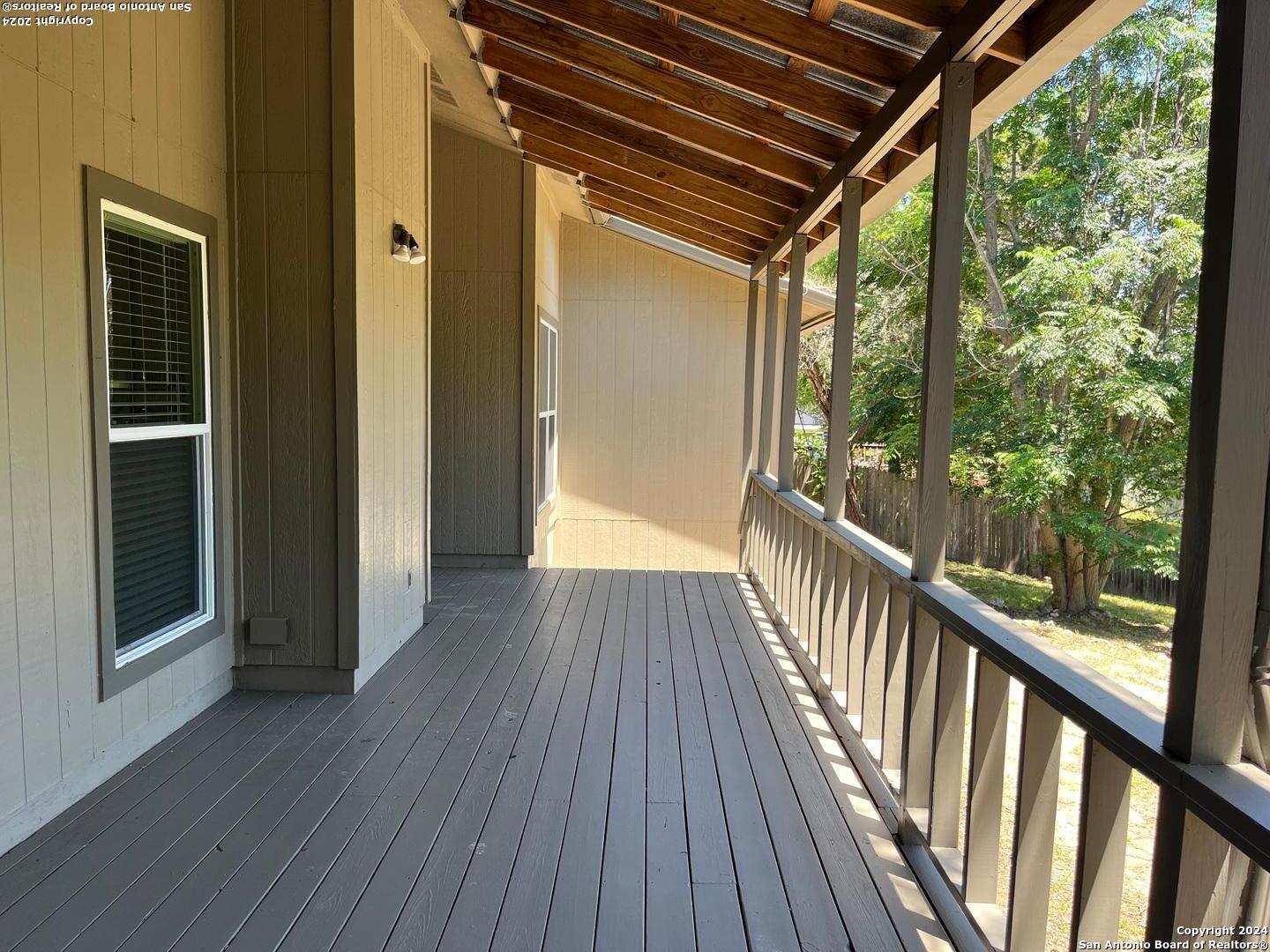 221 Doeskin Dr , Boerne, TX, 78006-8925 | 1775151 | Realty Texas LLC