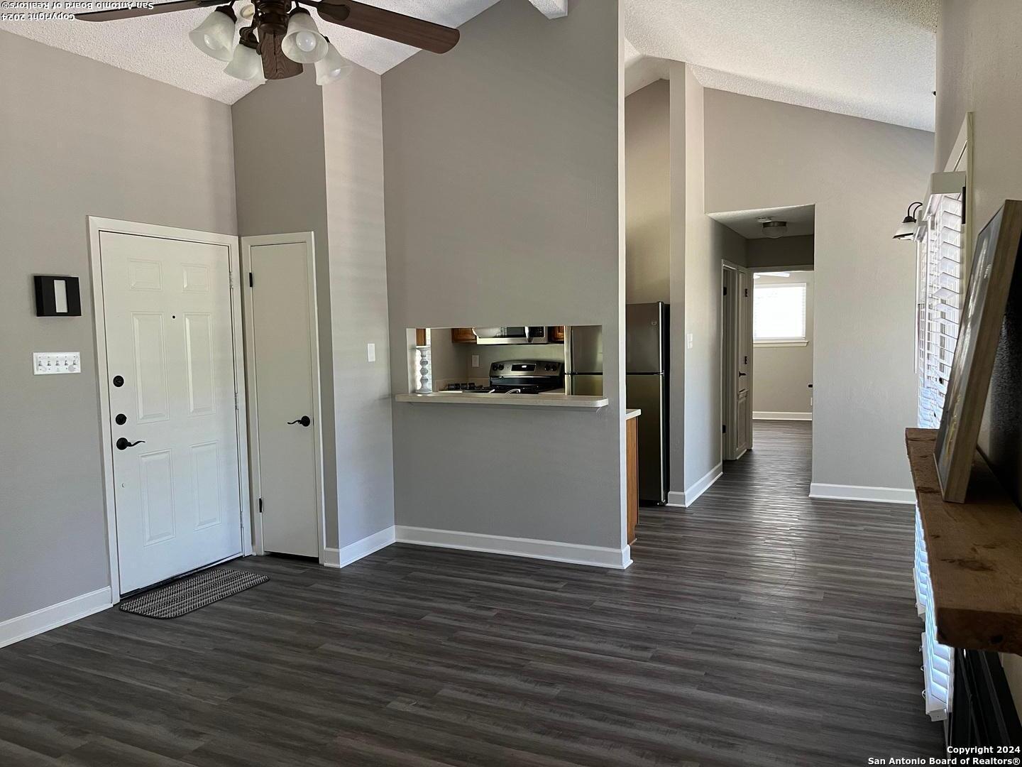 221 Doeskin Dr , Boerne, TX, 78006-8925 | 1775151 | Realty Texas LLC