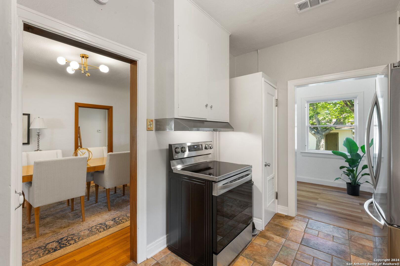 2118 W Kings Hwy , San Antonio, TX, 78201-4801 | 1775802 | Realty Texas LLC