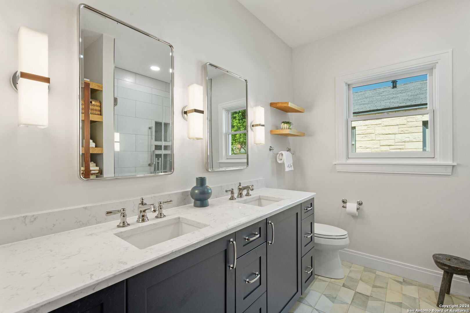 2118 W Kings Hwy , San Antonio, TX, 78201-4801 | 1775802 | Realty Texas LLC