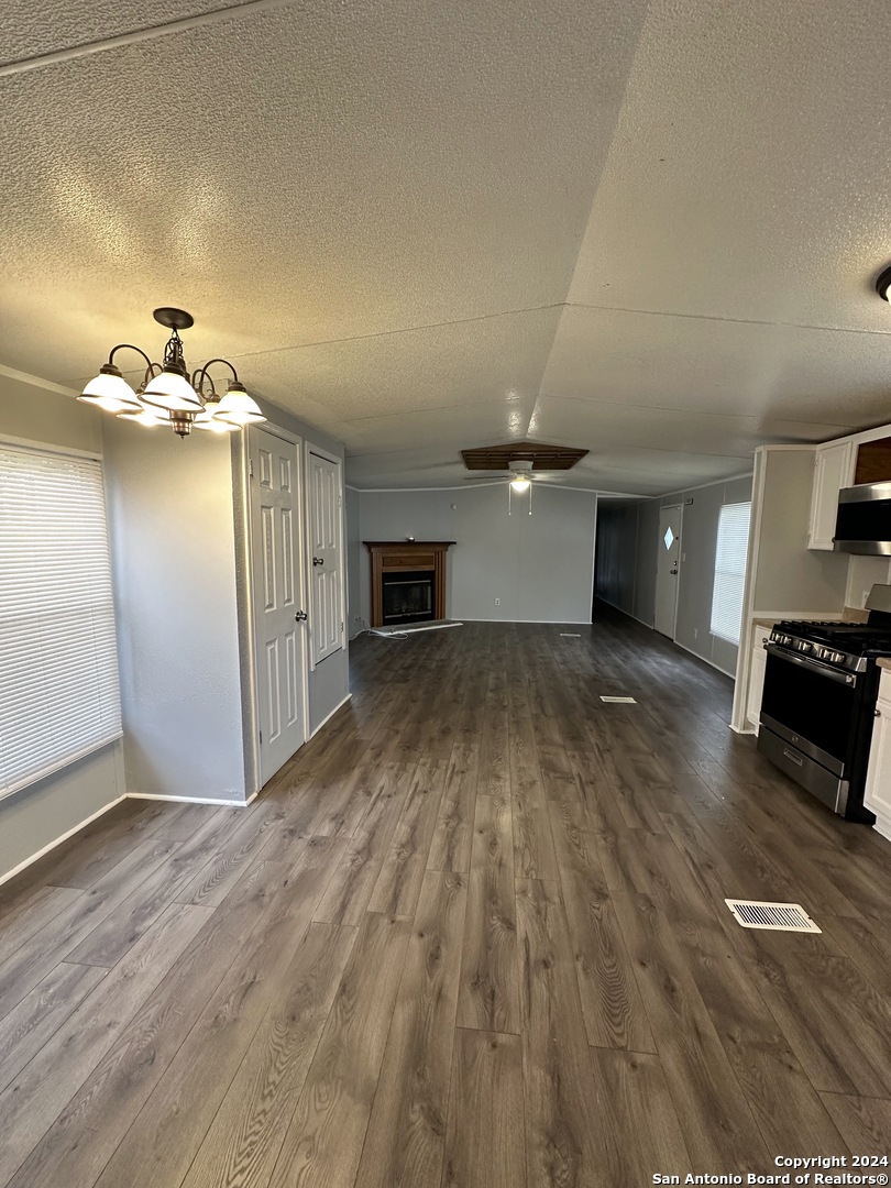 5475 Southcross Ranch 109 , San Antonio, TX, 78222 | 1775592 | Realty Texas LLC