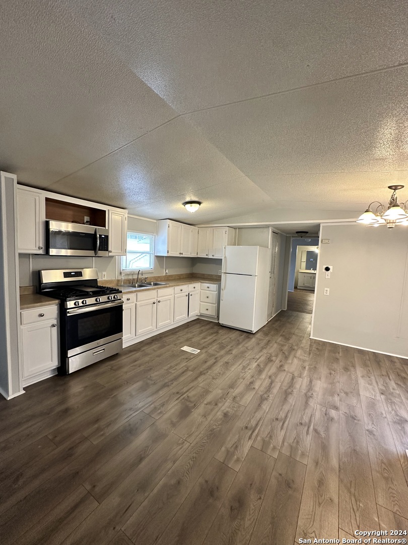 5475 Southcross Ranch 109 , San Antonio, TX, 78222 | 1775592 | Realty Texas LLC