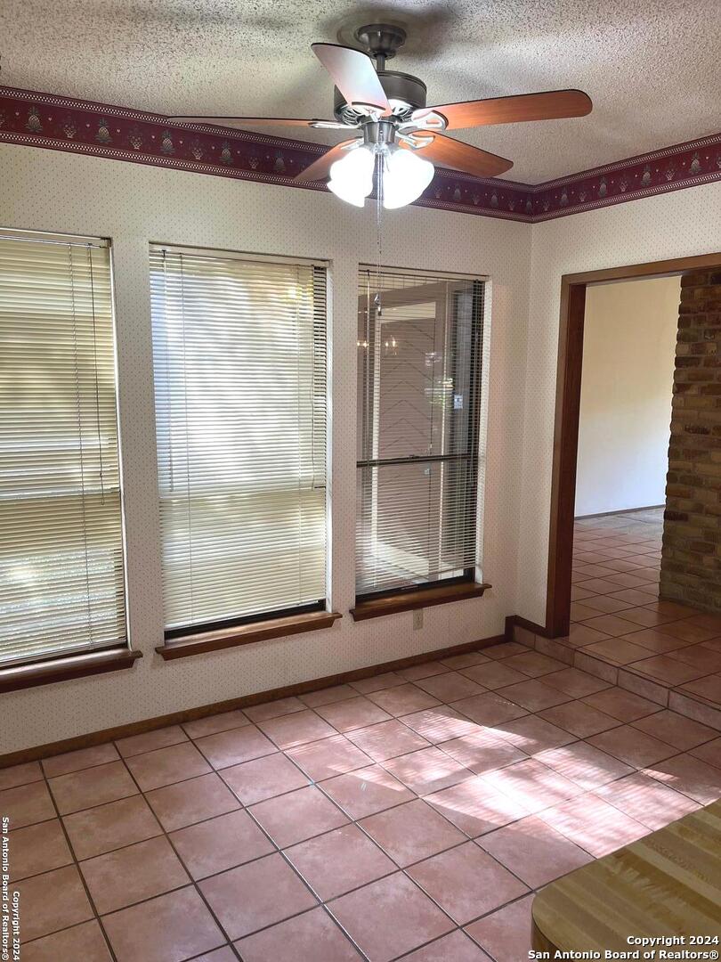 2810 Low Oak St , San Antonio, TX, 78232-1811 | 1776257 | Realty Texas LLC