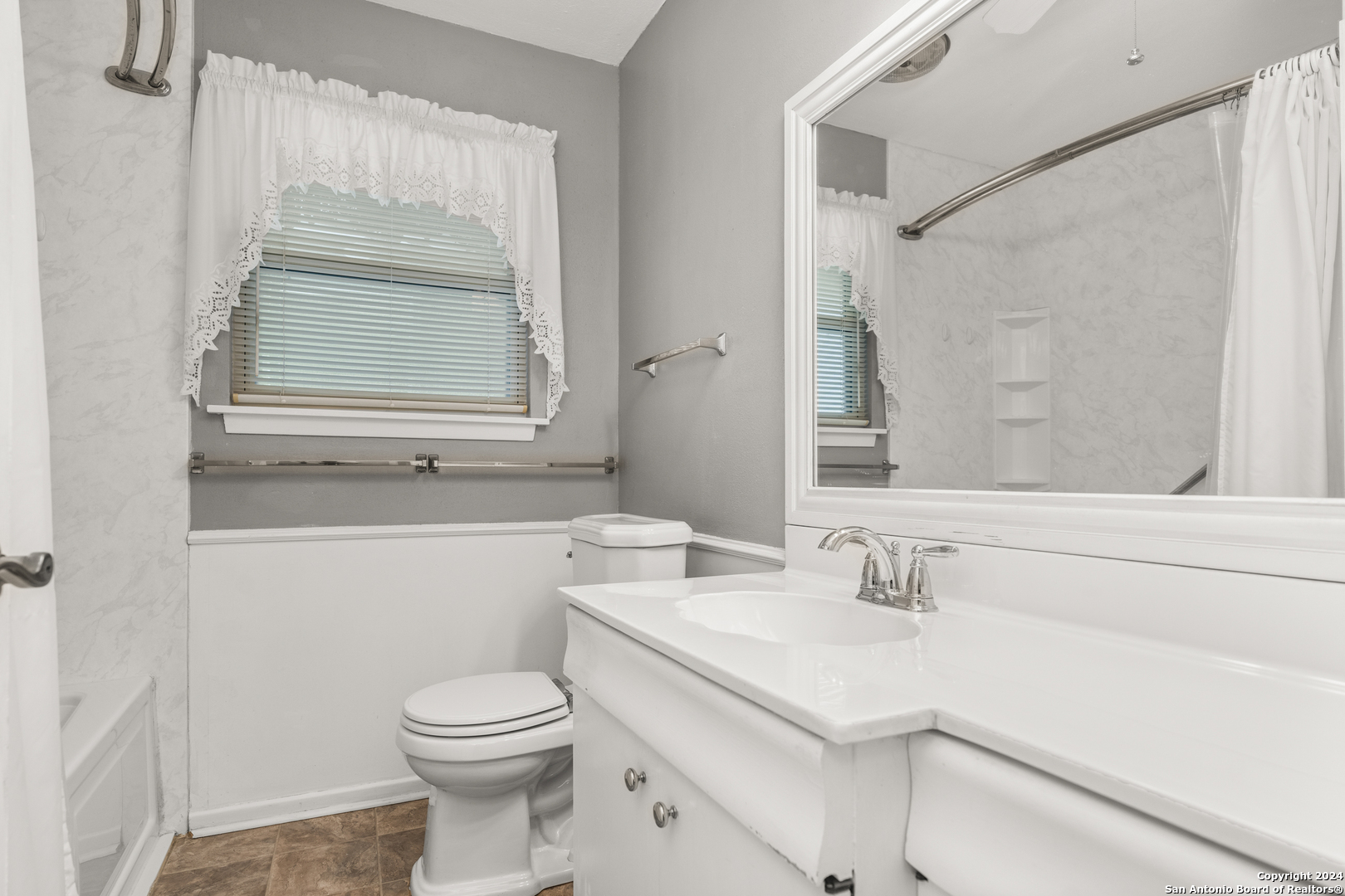 5418 Arneson Dr , Kirby, TX, 78219-2002 | 1771789 | Realty Texas LLC