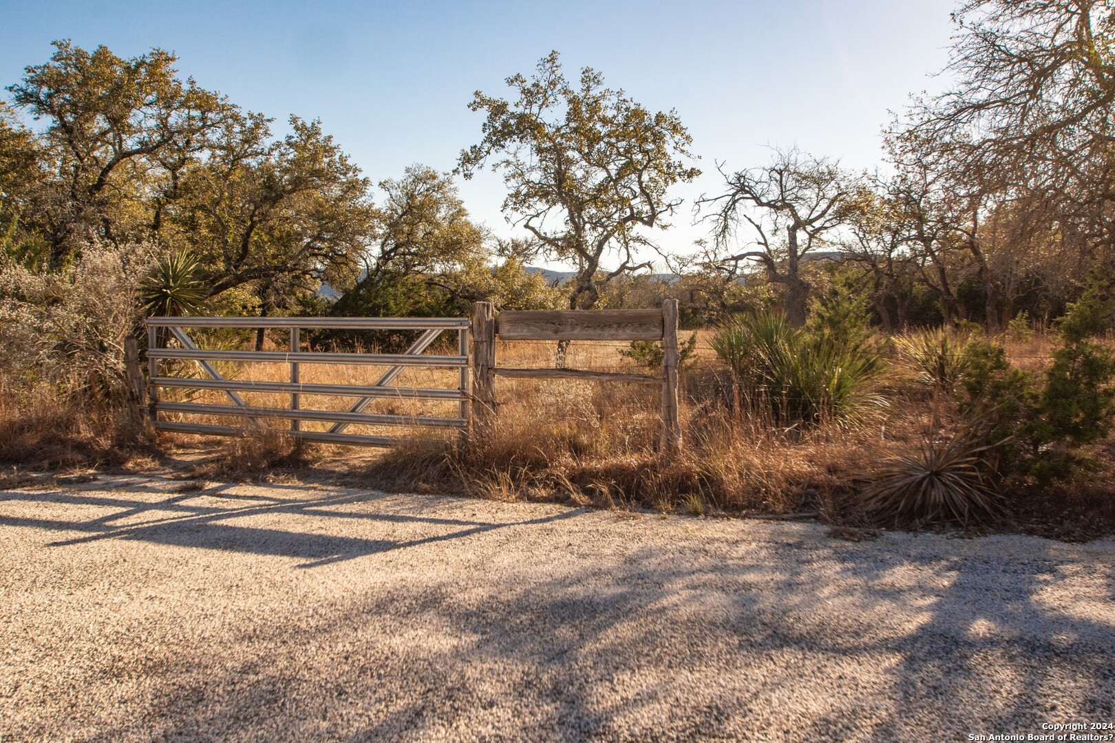 1100 Baptist Lane, Tarpley, TX, 78883 | 1752782 | Realty Texas LLC