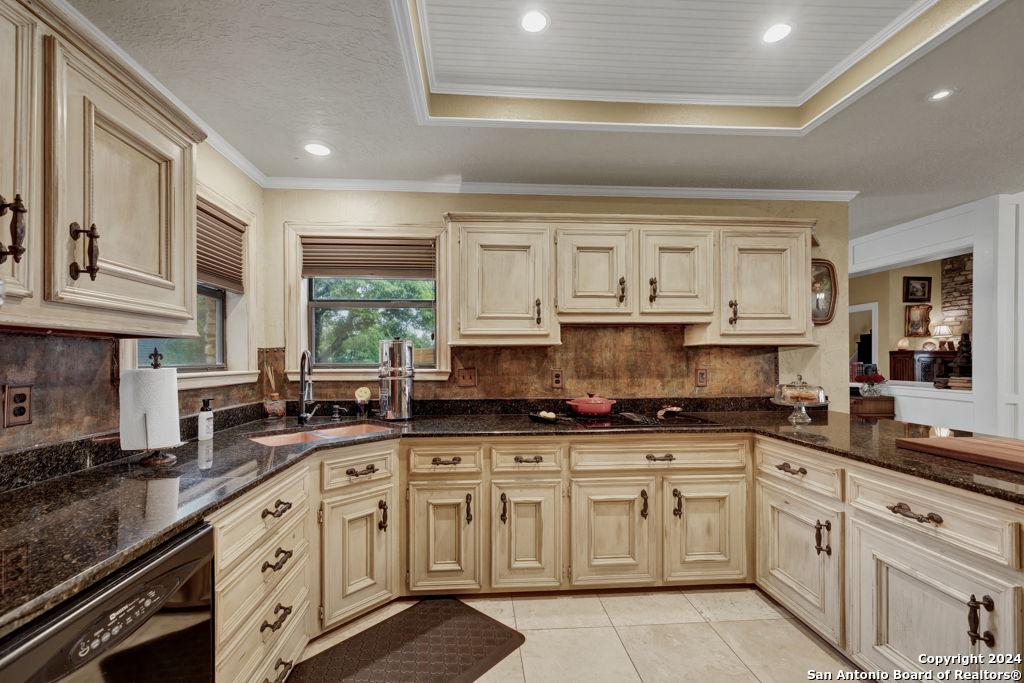 605 High Oaks , Canyon Lake, TX, 78133 | 1773682 | Realty Texas LLC