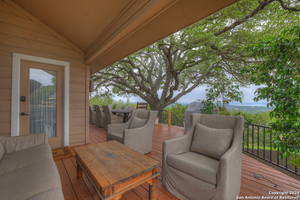 605 High Oaks , Canyon Lake, TX, 78133 | 1773682 | Realty Texas LLC