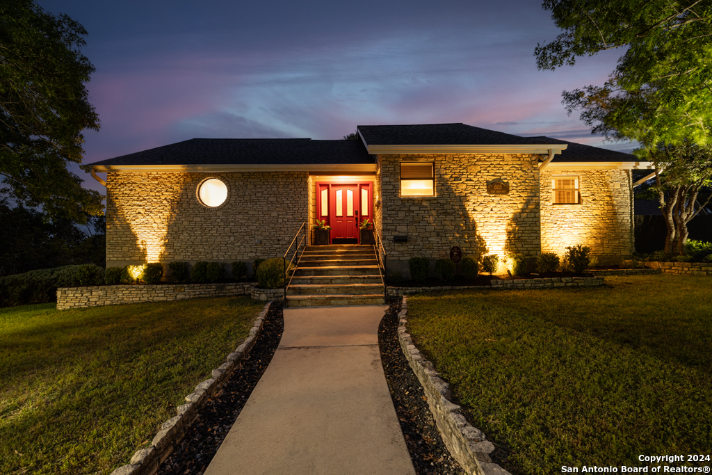605 High Oaks , Canyon Lake, TX, 78133 | 1773682 | Realty Texas LLC
