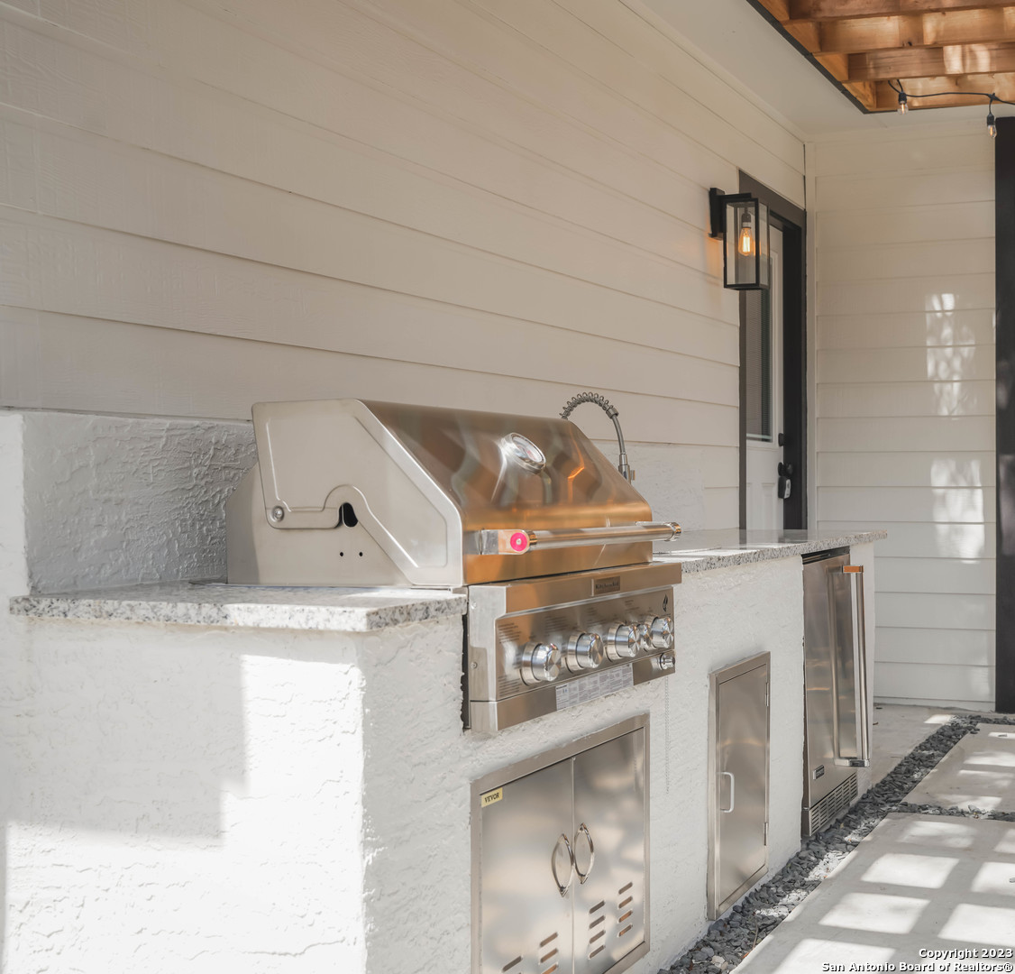 1215 Lamar St , San Antonio, TX, 78202-1327 | 1776498 | Realty Texas LLC