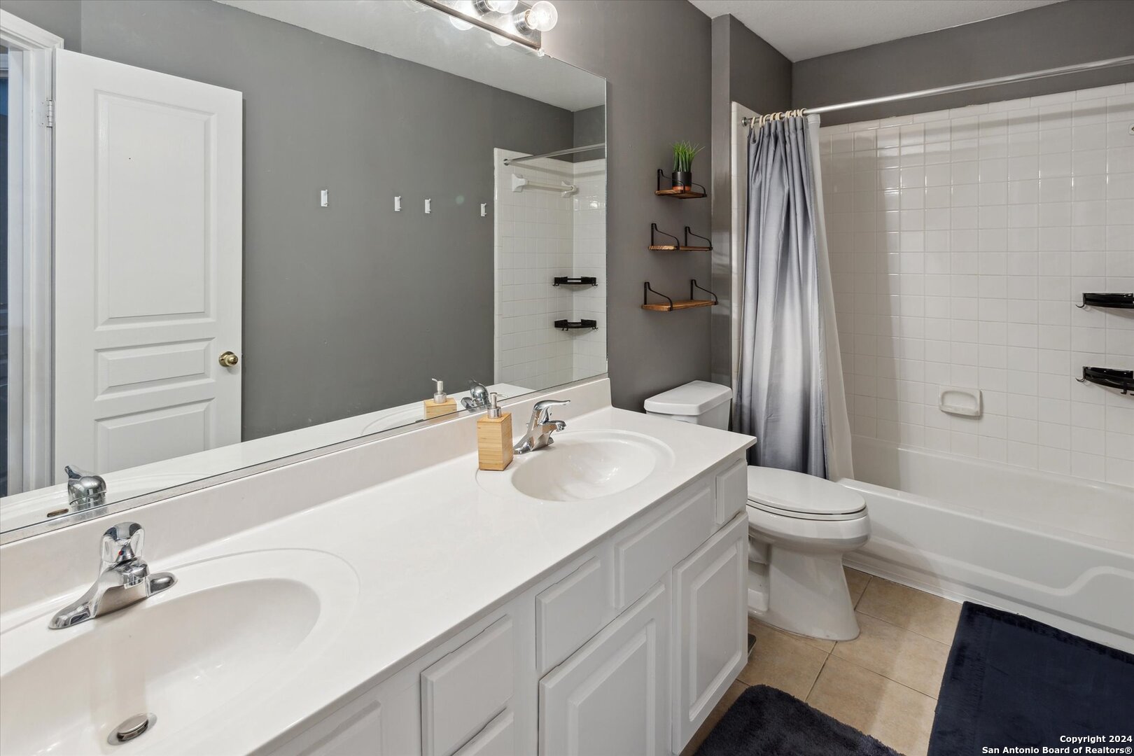 10606 Trailmeadow , San Antonio, TX, 78240-5505 | 1776830 | Realty Texas LLC