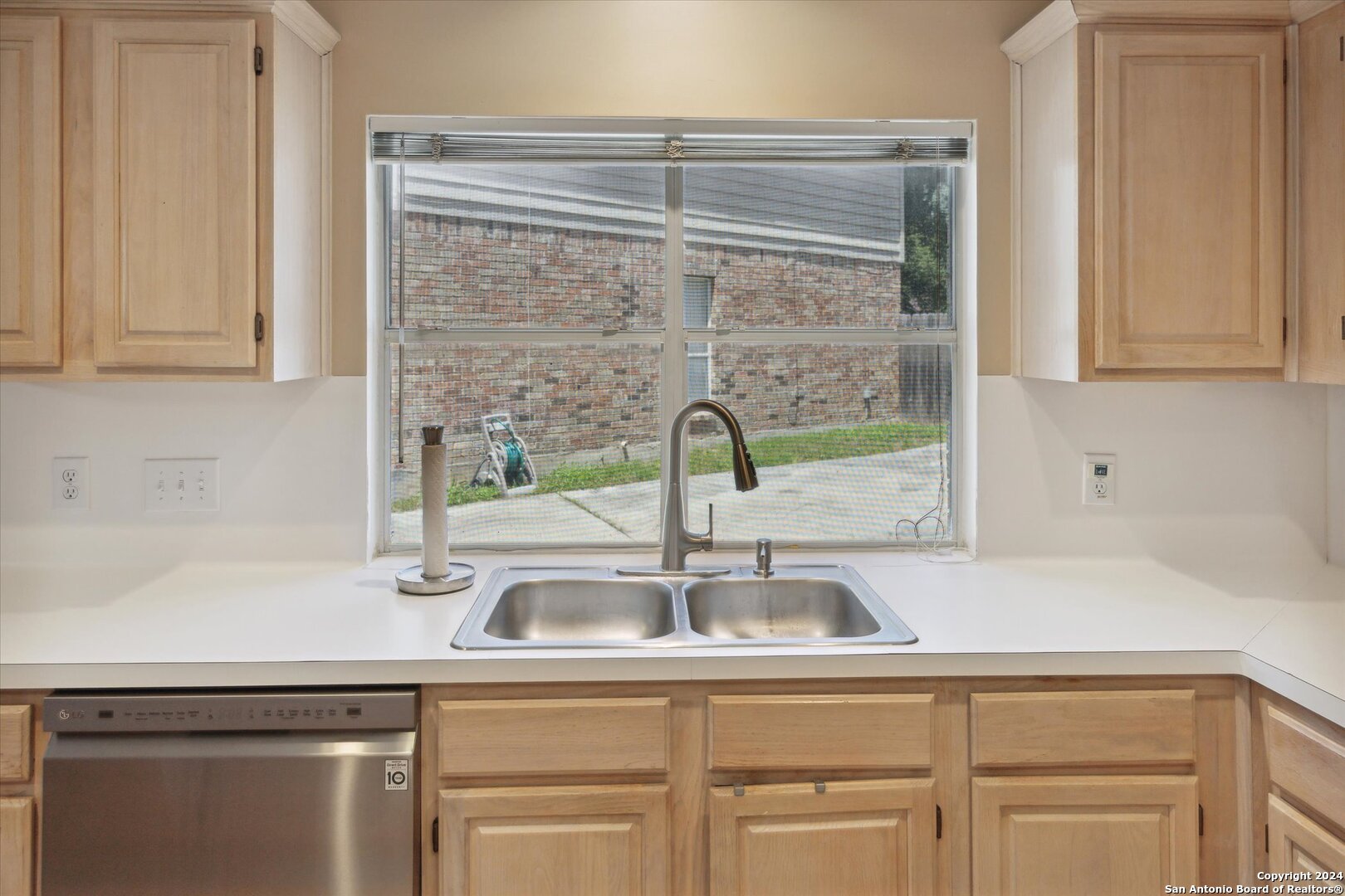 10606 Trailmeadow , San Antonio, TX, 78240-5505 | 1776830 | Realty Texas LLC