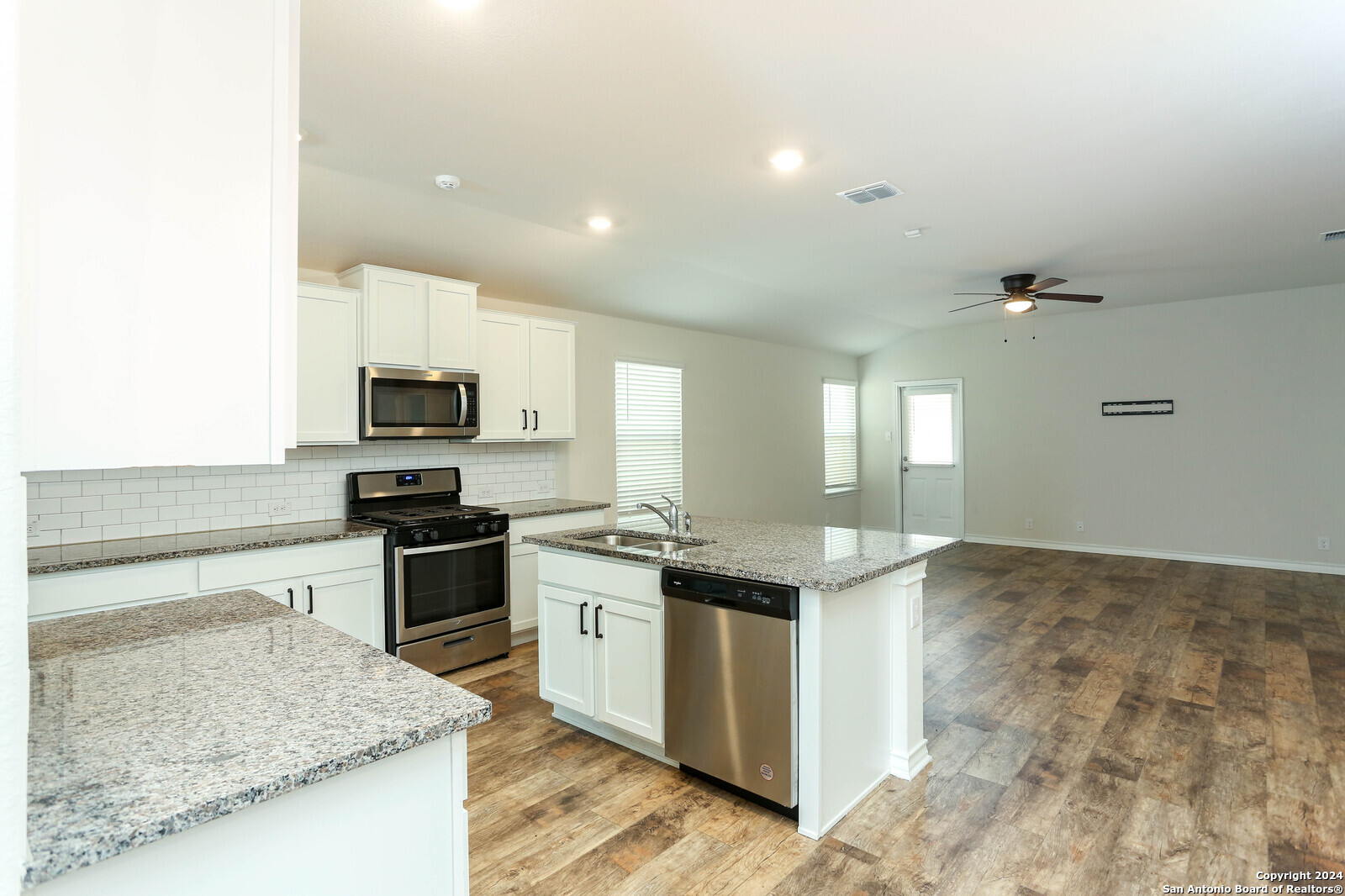 4518 Chalk Flts , San Antonio, TX, 78253-7135 | 1777816 | Realty Texas LLC