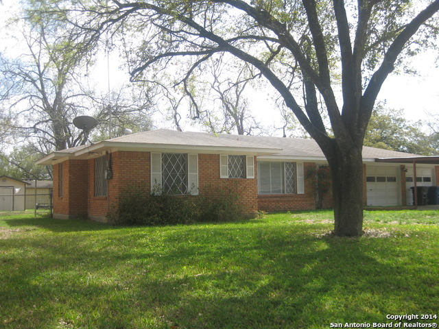 4702 Debbie Dr , San Antonio, TX, 78222-1201 | 1049193 | Realty Texas LLC
