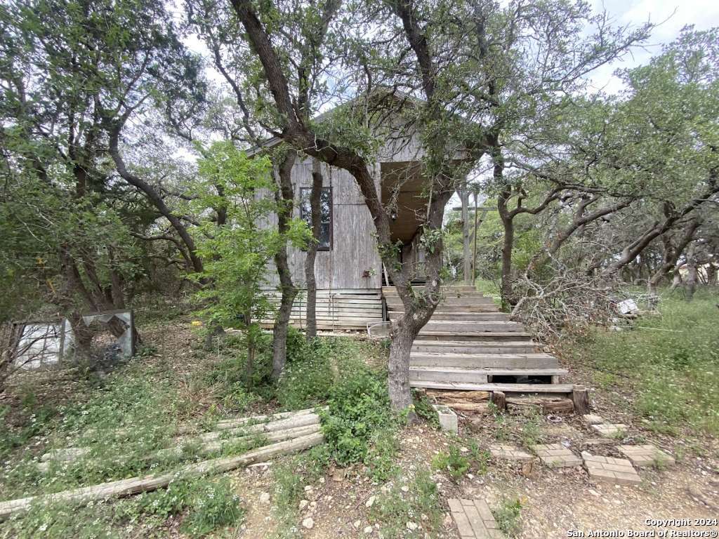 299 N Loop Dr , Blanco, TX, 78606 | 1777637 | Realty Texas LLC